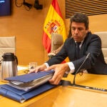 El presidente valenciano en funciones, Carlos Mazón, comparece en el Congreso. David Jar