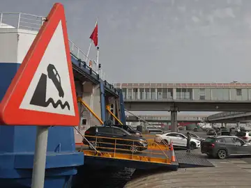 El puerto de Tarifa (Cádiz) El puerto de Tarifa (Cádiz)