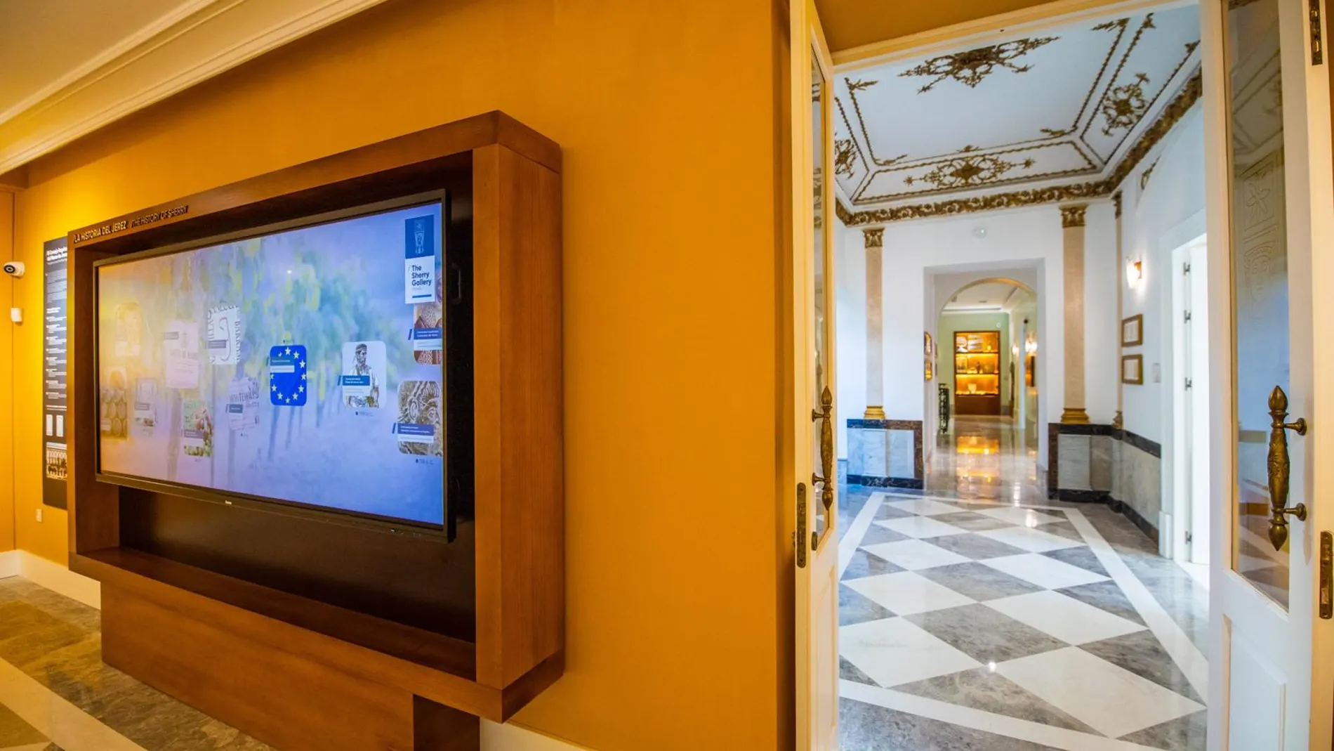 Interior del museo "The Sherry Gallery"