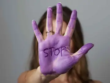 MADRID.-S.S.Reyes.- Charlas contra la violencia de género y el manifiesto institucional protagonizan la programación por el 25N MADRID.-S.S.Reyes.- Charlas contra la violencia de género y el manifiesto institucional protagonizan la programación por el 25N