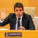 El presidente valenciano en funciones, Carlos Maz&oacute;n, comparece en el Congreso. David Jar