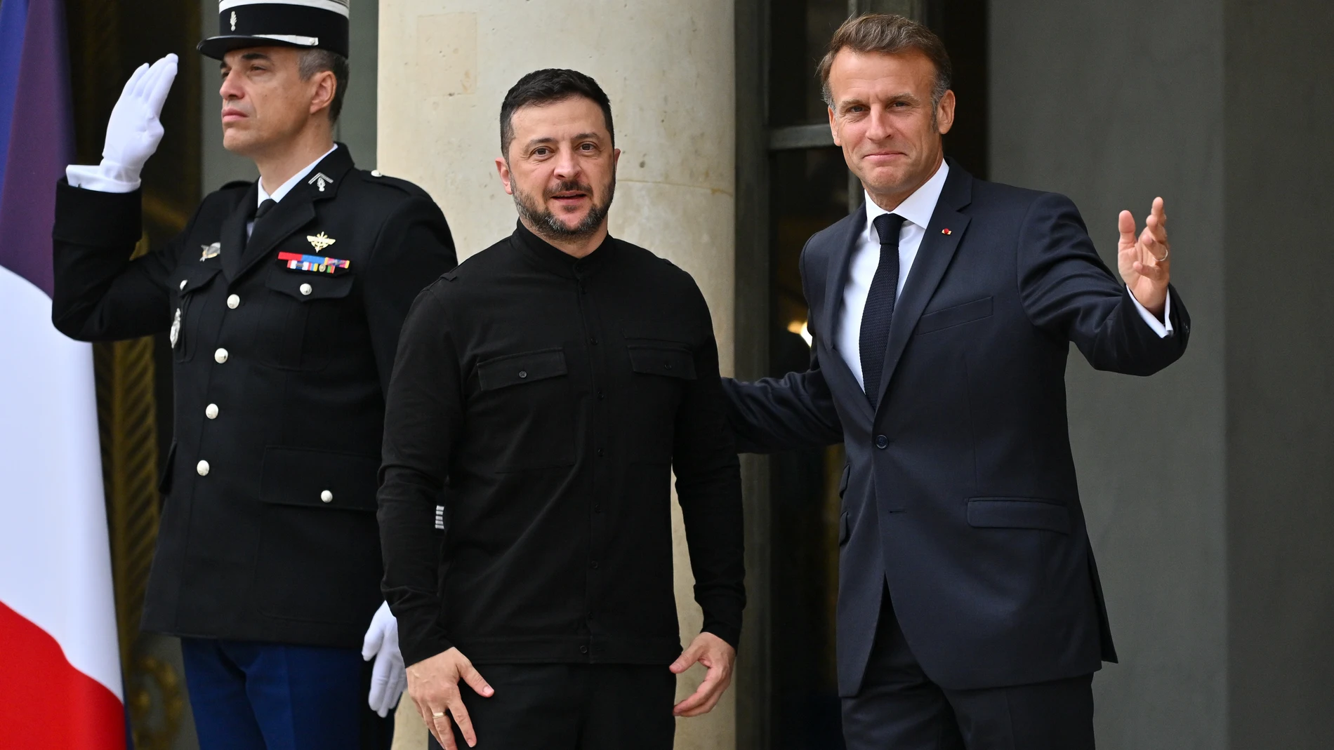 (Foto de ARCHIVO) September 4, 2025, Paris, Ile-De-France (Region, France: The President of the Republic, Emmanuel Macron, welcomed the President of Ukraine, Volodymyr Zelensky, to the Volunteer Coalition Meeting at the Elysee Palace on 4 September 2025. Europa Press/Contacto/Julien Mattia 04/09/2025 ONLY FOR USE IN SPAIN