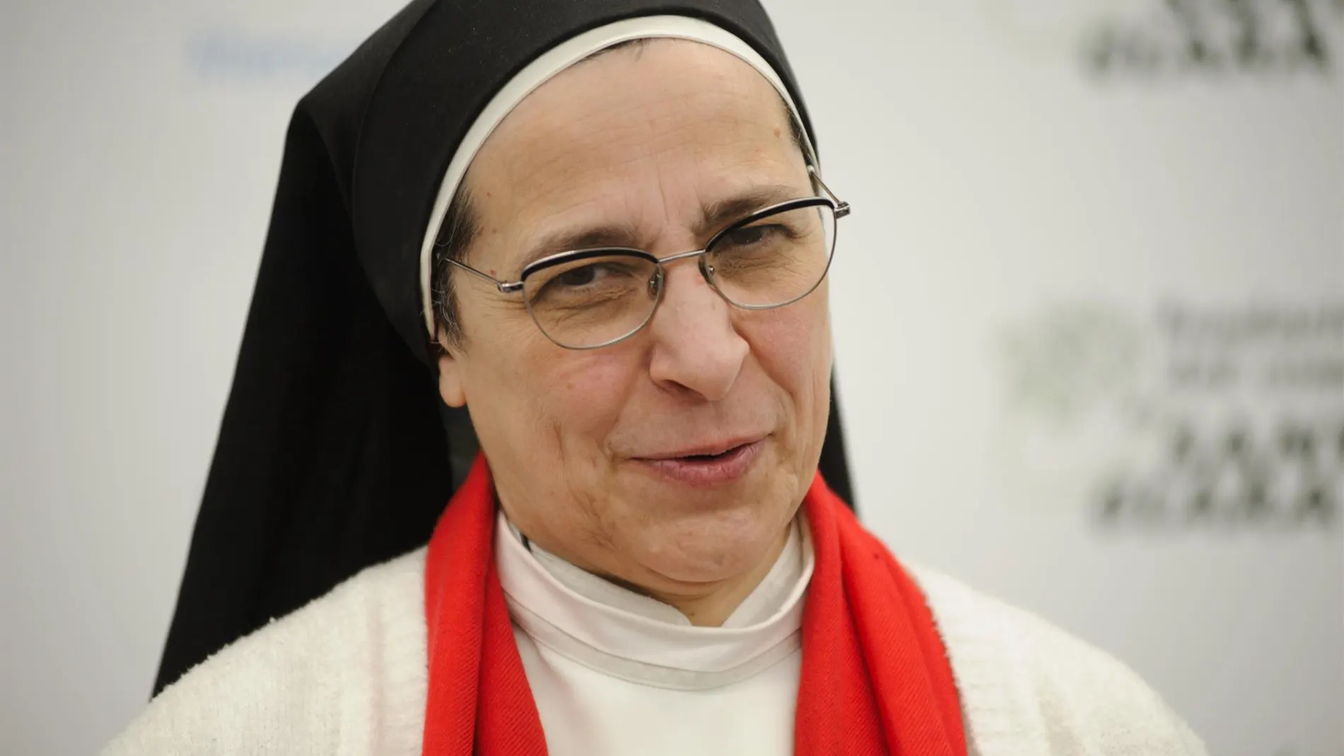 Zelensky condecora a sor Lucía Caram con la Orden de la Princesa Olga por su ayuda a Ucrania