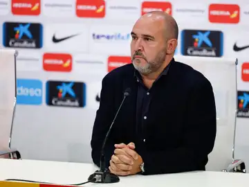 Chus Mateo ha dado su primera lista para las ventanas FIBA Chus Mateo ha dado su primera lista para las ventanas FIBA