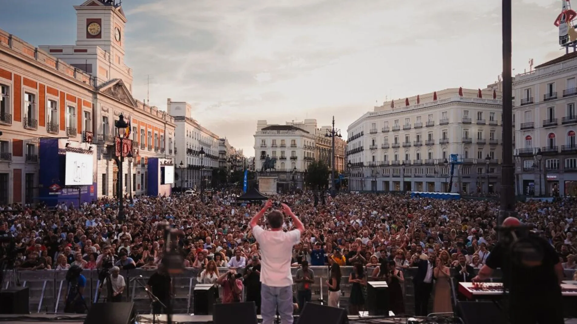 La Comunidad de Madrid celebra con un concierto los 40 años de la Real Casa de Correos