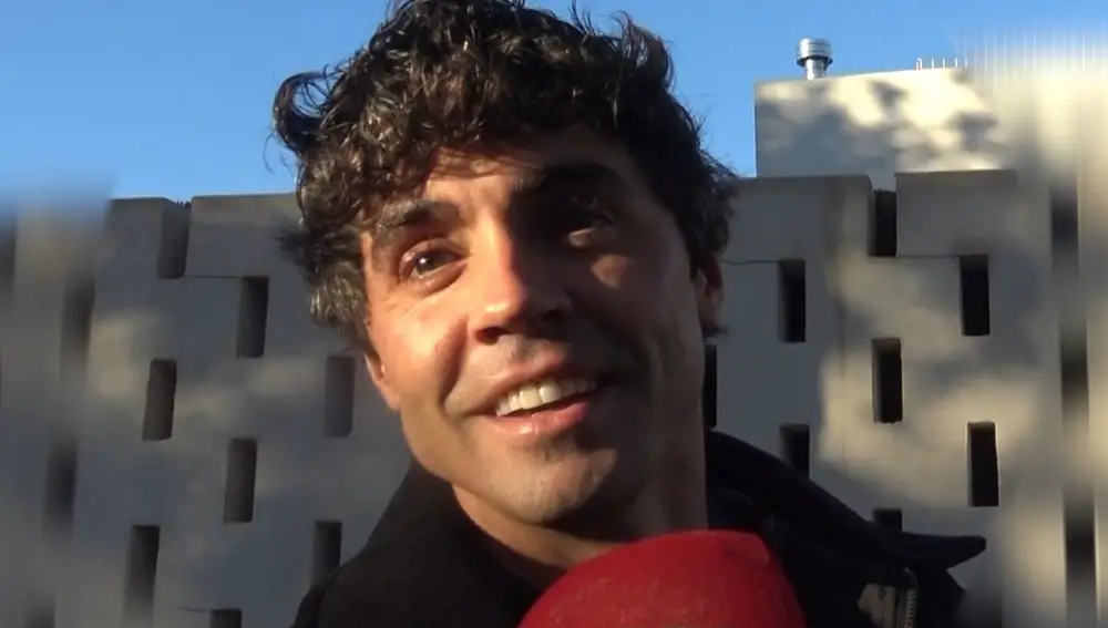 Javier Ambrossi, optimista tras su ruptura con Javier Calvo: "No hay que tenerle miedo a los cambios"