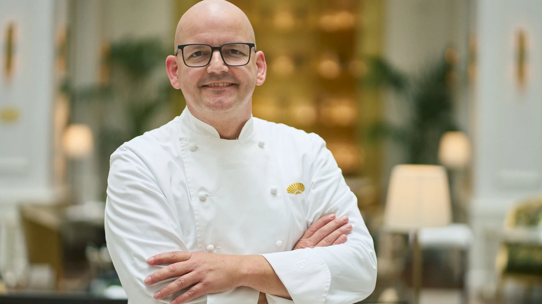 Thomas Stork, cocinero de Palm Court, el restaurante de cocina clásica
