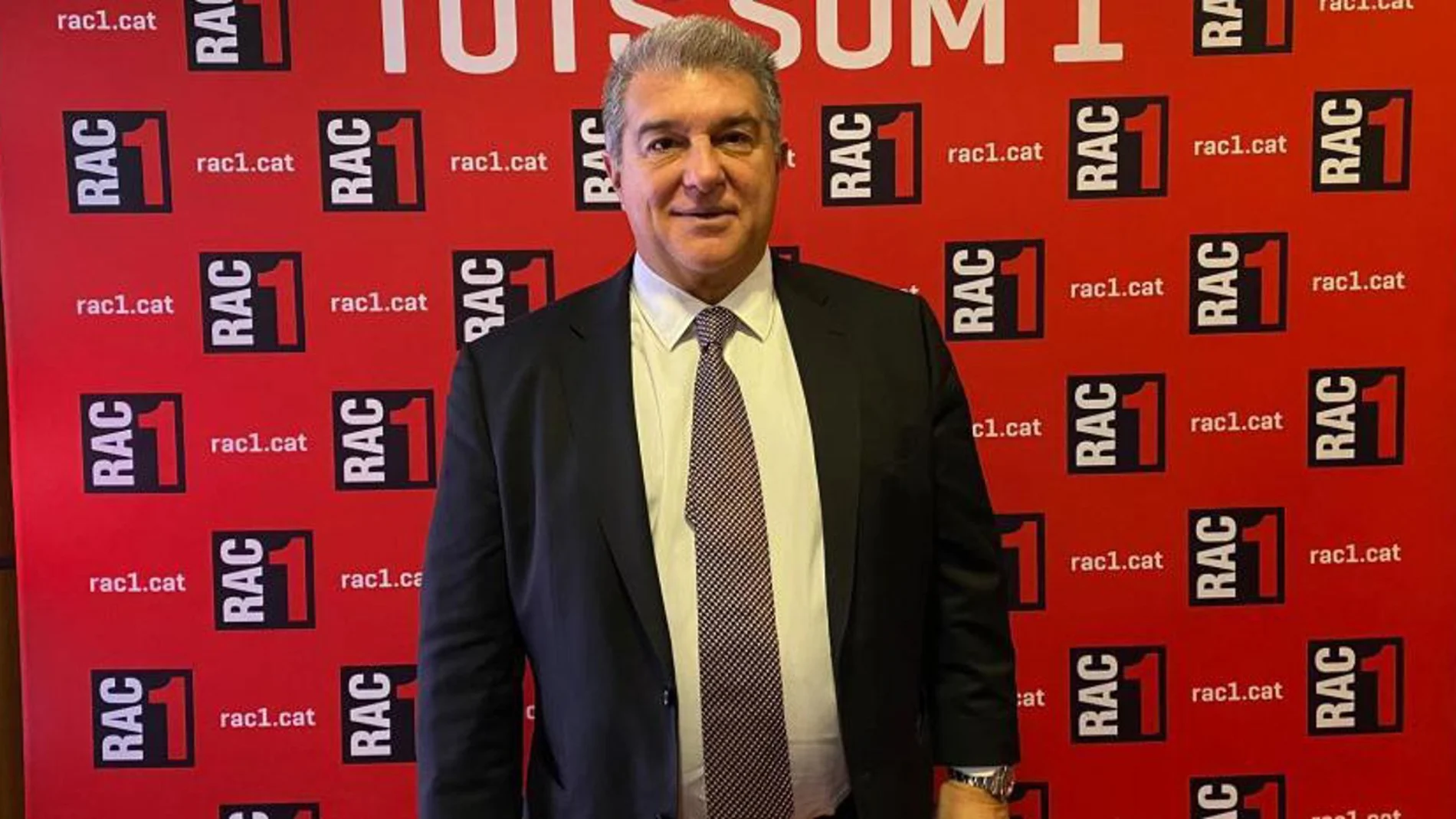 Fútbol.- Joan Laporta sobre que Xavi apoye al opositor Víctor Font: "No es una novedad"