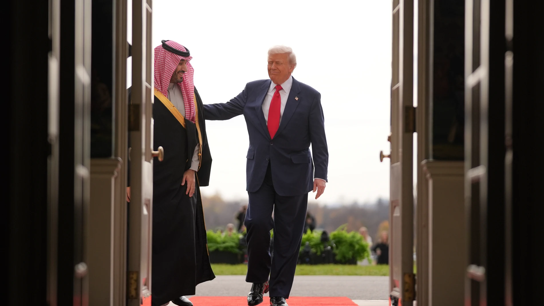 President Donald Trump welcomes Saudi Arabia's Crown Prince Mohammed bin Salman to the White House, Tuesday, Nov. 18, 2025, in Washington. (AP Photo/Evan Vucci)