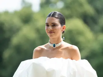 Kendall Jenner en el desfile de Jacquemus. Kendall Jenner en el desfile de Jacquemus.