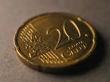 Revisa tus bolsillos: esta moneda de 20 céntimos tiene un valor de 10.000 euros Revisa tus bolsillos: esta moneda de 20 céntimos tiene un valor de 10.000 euros