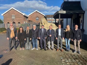 ¿Quién es Mònica Sales? La mujer en la que Puigdemont confía para revertir la tendencia a la baja de Junts en Cataluña