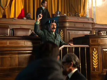 El retrato más crudo del 23-F llega a Movistar Plus+: así se vive ‘el instante’ desde dentro 'Anatomía de un instante' en Movistar Plus+