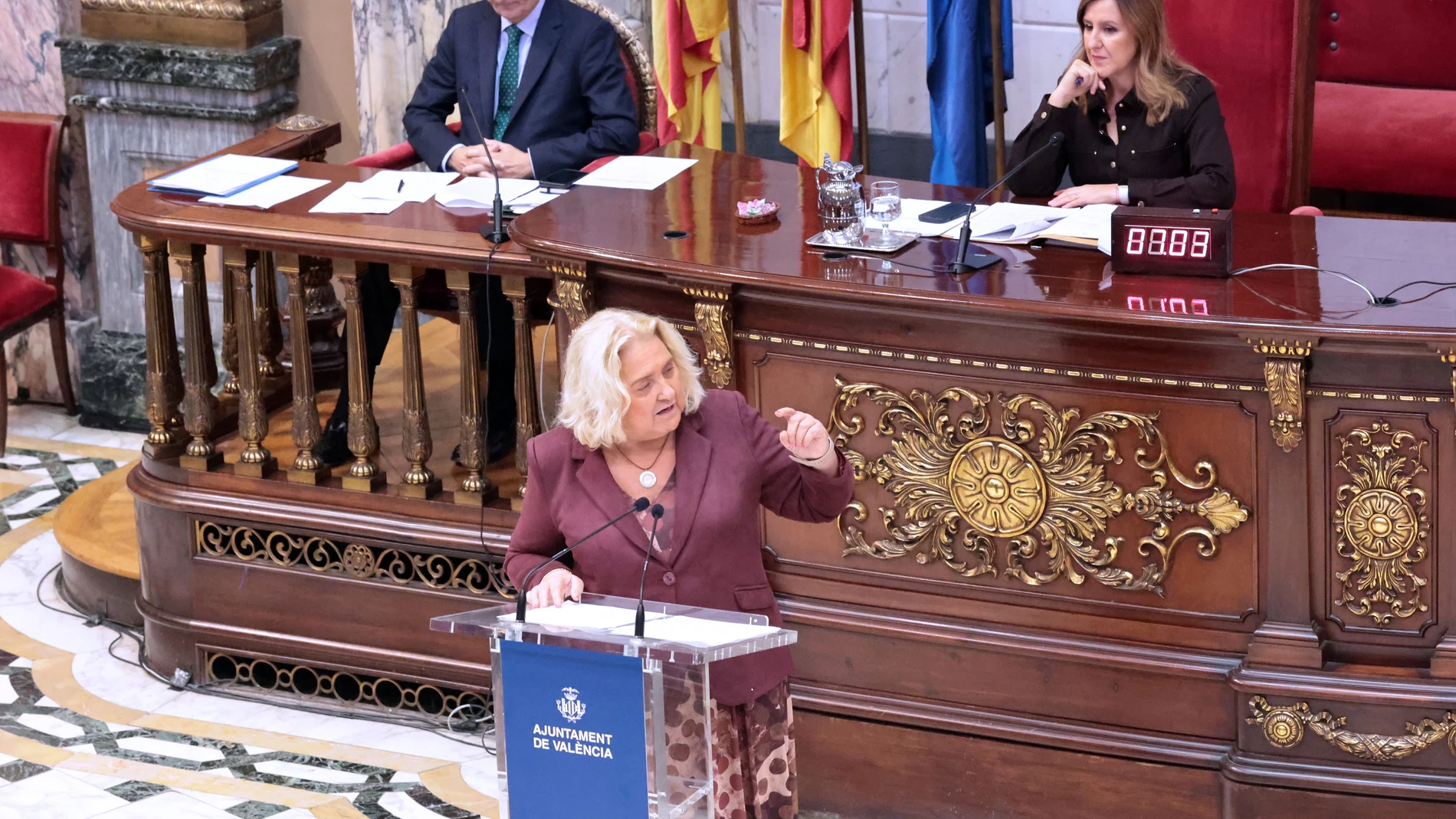 La concejala de Hacienda, María José Ferrer San Segundo presenta las cuentas municipales