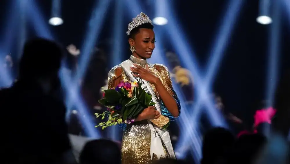 Zozibini Tunzi ganó Miss Universo 2019 en representación de Sudáfrica
