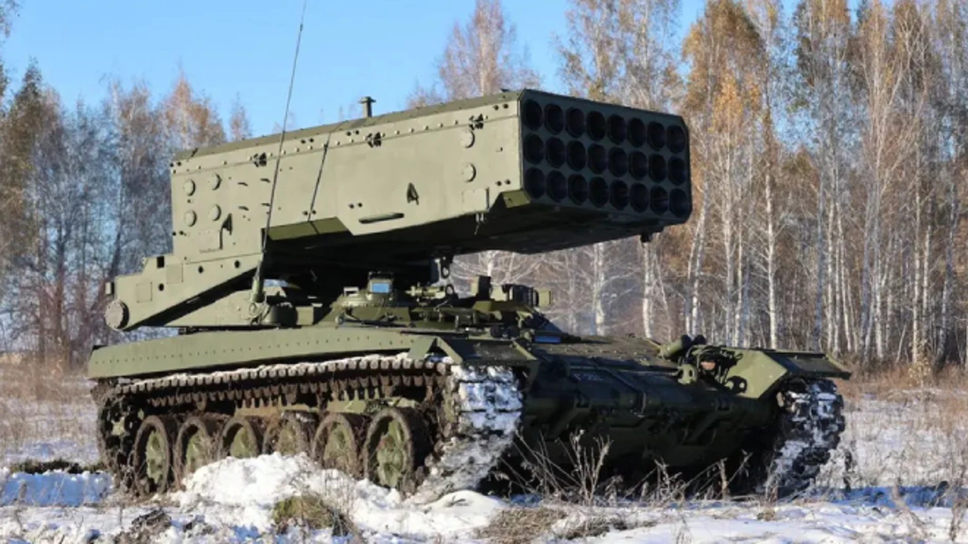 El nuevo lanzallamas pesado de Rusia puede destruir todos los soldados, drones y fortificaciones en 40.000 m² en segundos.