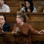  La portavoz del grupo municipal de BComú, Janet Sanz, durante una intervención en el pleno del Ayuntamiento de Barcelona