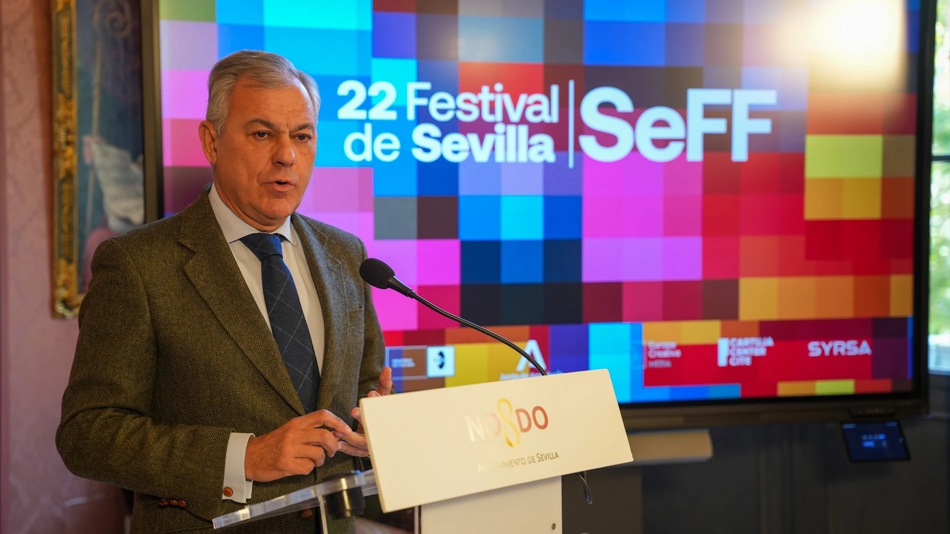 El alcalde de Sevilla, José Luis Sanz, hace balance del Festival de Cine Europeo.