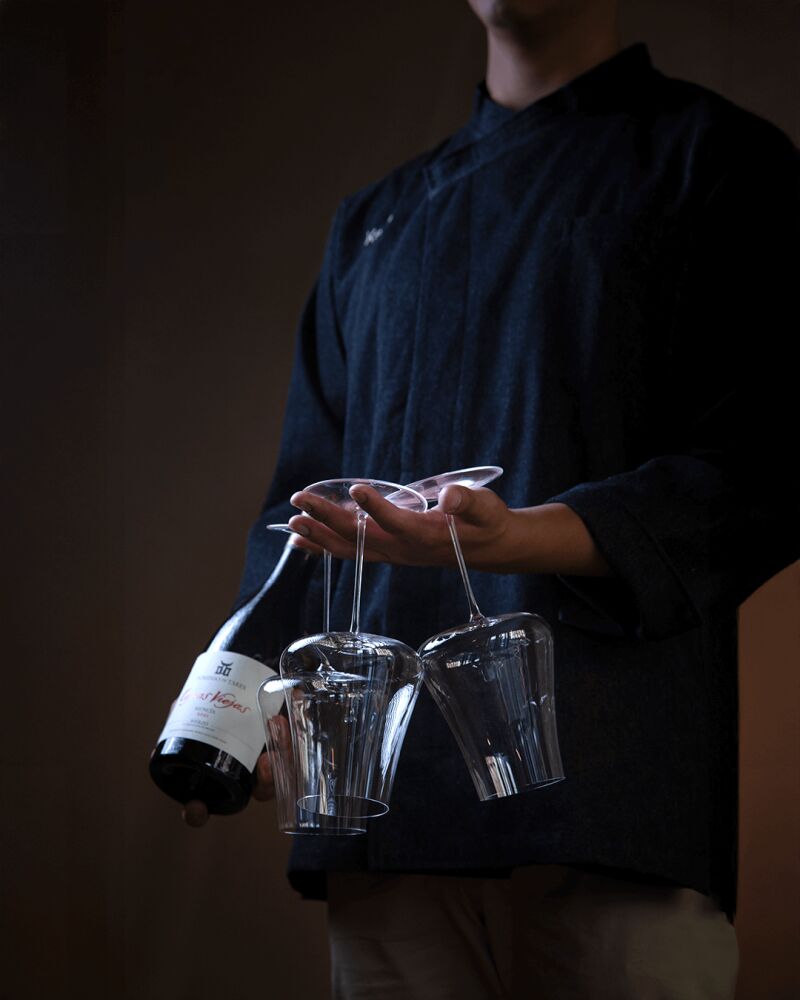 La bodega presta especial atención a Rioja y Ribera del Duero