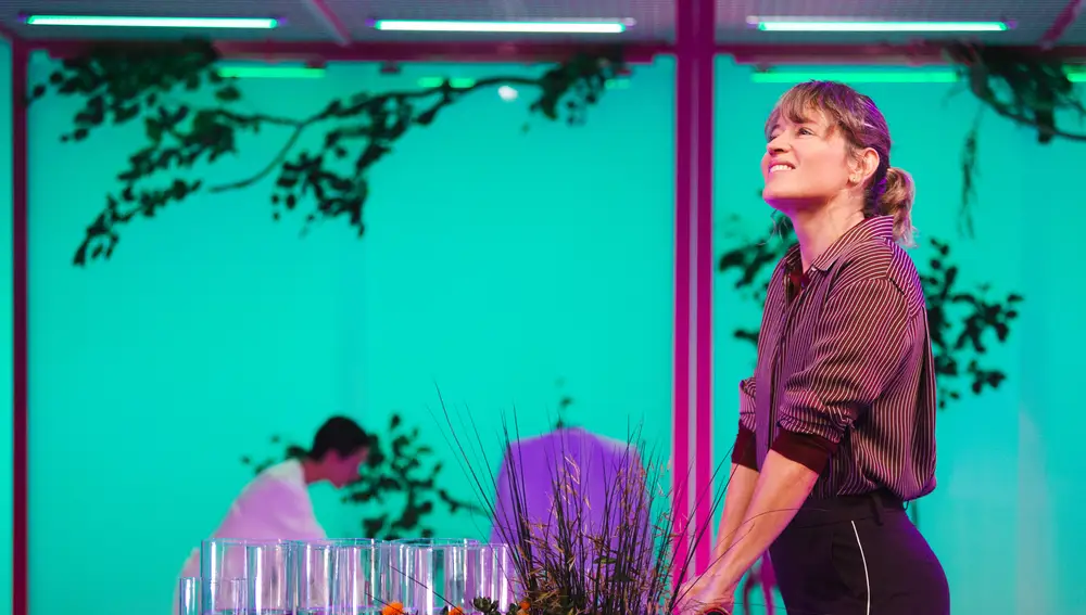 Marta Larralde durante un pase gráfico de la obra