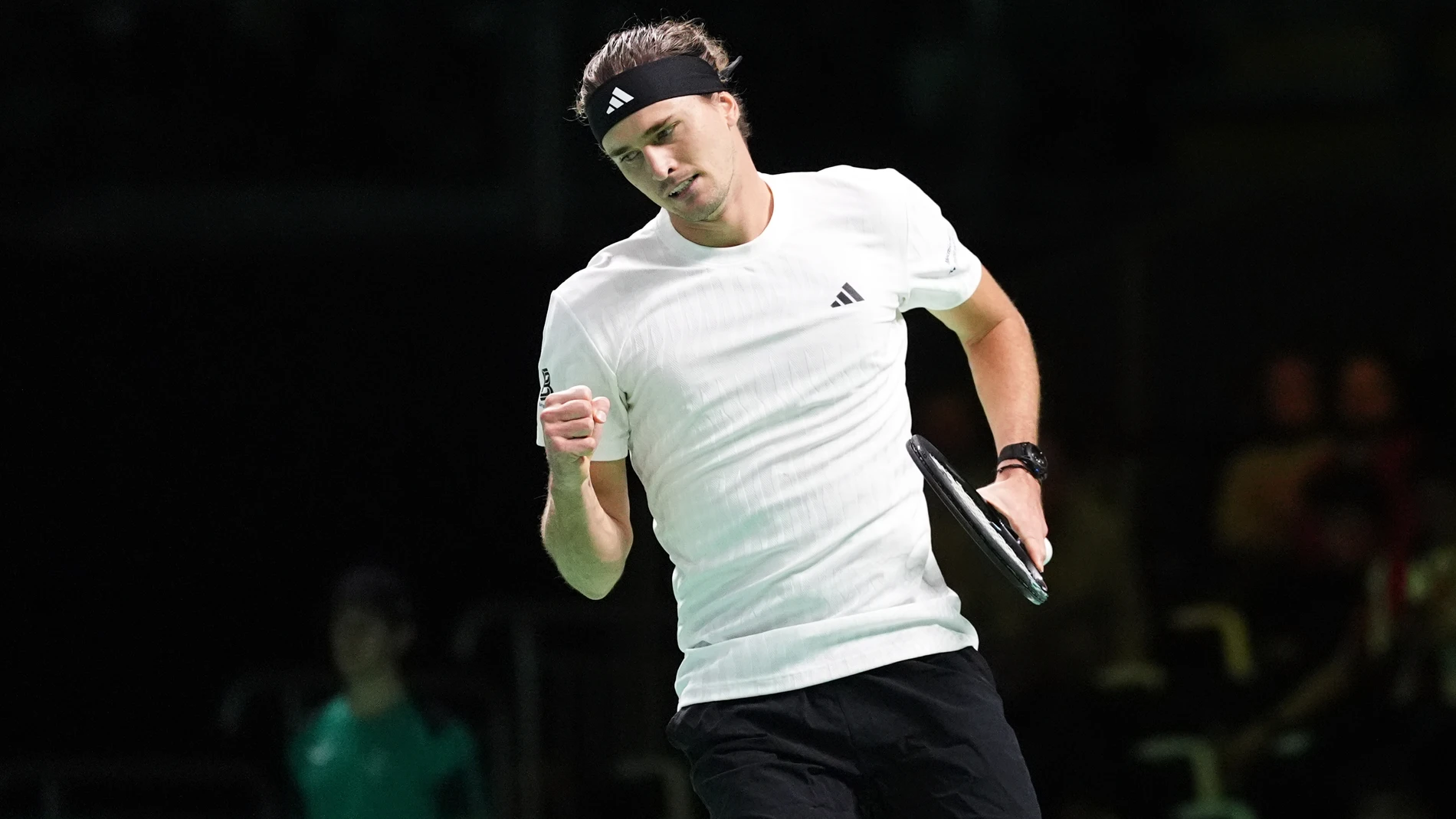 Zverev se cruzará con España en semifinales de la Copa Davis