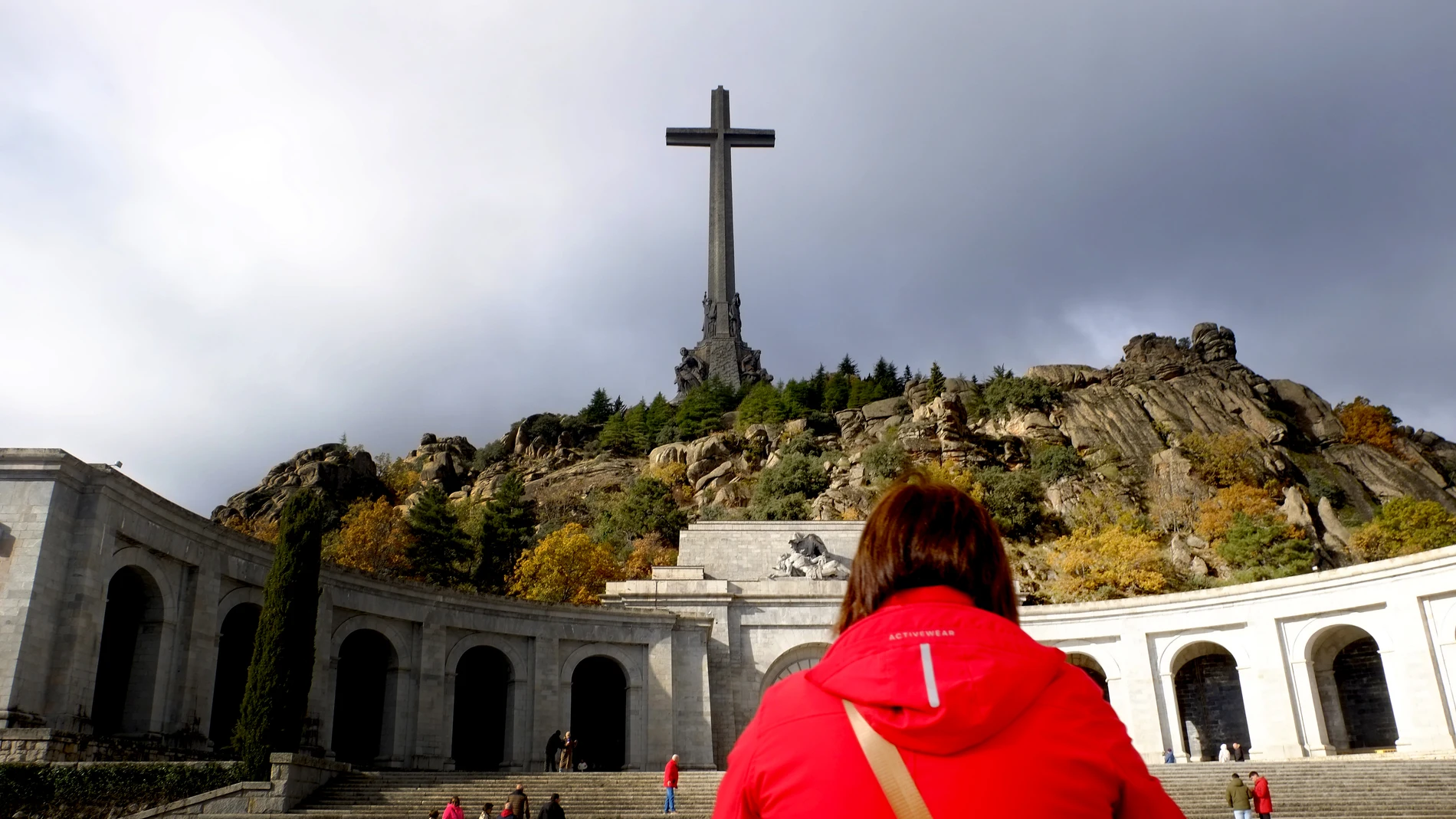 Una imagen reciente de la explanada ante la Basílica de la Santa Cruz del Valle de los Caídos