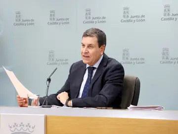 El portavoz, Carlos Fernández Carriedo, explica los acuerdos del Consejo de Gobierno El portavoz, Carlos Fernández Carriedo, explica los acuerdos del Consejo de Gobierno