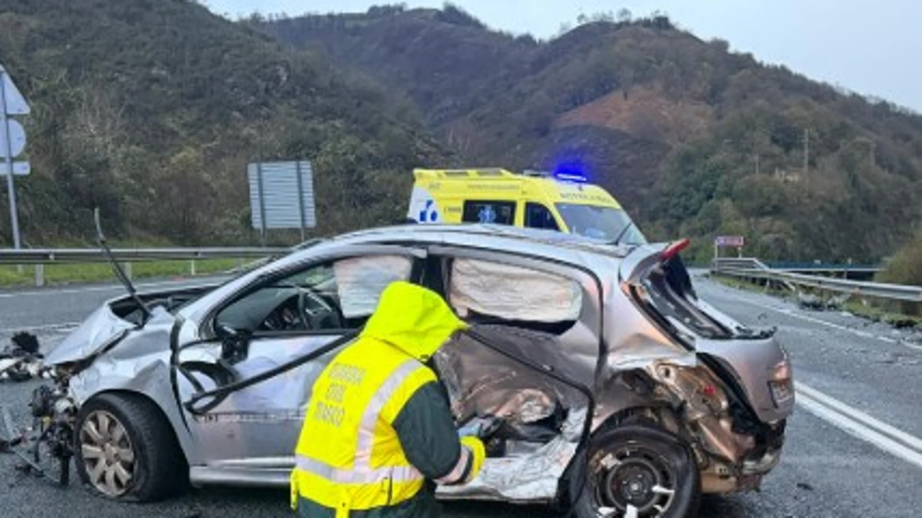 uno de los coches implicados en el accidente