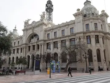 COMUNIDAD VALENCIANA.-El TACRC paraliza la licitación de la rehabilitación del Palacio de las Comunicaciones hasta resolver un recurso COMUNIDAD VALENCIANA.-El TACRC paraliza la licitación de la rehabilitación del Palacio de las Comunicaciones hasta resolver un recurso