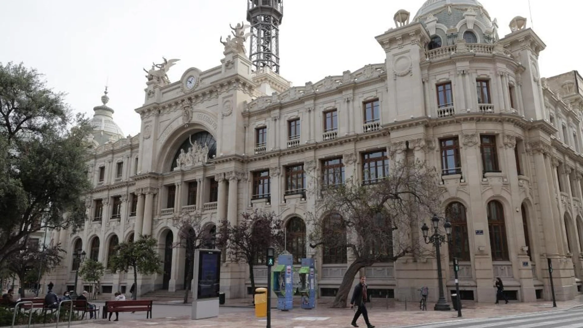 COMUNIDAD VALENCIANA.-El TACRC paraliza la licitación de la rehabilitación del Palacio de las Comunicaciones hasta resolver un recurso