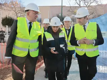 La ministra Isabel Rodríguez visita, junto al consejero Juan Carlos Suárez-Quiñones y el alcalde de Valladolid, Jesús Julio Carnero, la construcción de viviendas en Parque Alameda La ministra Isabel Rodríguez visita, junto al consejero Juan Carlos Suárez-Quiñones y el alcalde de Valladolid, Jesús Julio Carnero, la construcción de viviendas en Parque Alameda