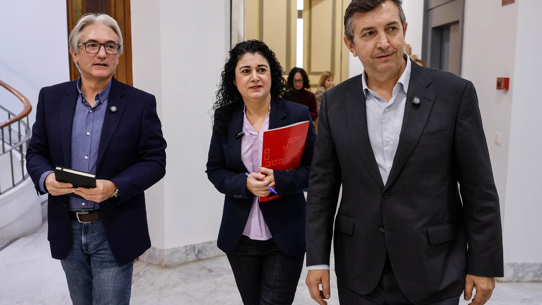 El presidente de la Confederación Empresarial de la Comunitat Valenciana (CEV), Vicente Lafuente (d), la secretaria general de CCOO-PV, Ana García Alcolea, y el secretario general de UGT-PV, Tino Calero (i), durante un encuentro en el marco del diálogo social, a 21 de noviembre de 2025, en Valencia, Comunidad Valenciana (España). 21 NOVIEMBRE 2025 Rober Solsona / Europa Press 21/11/2025