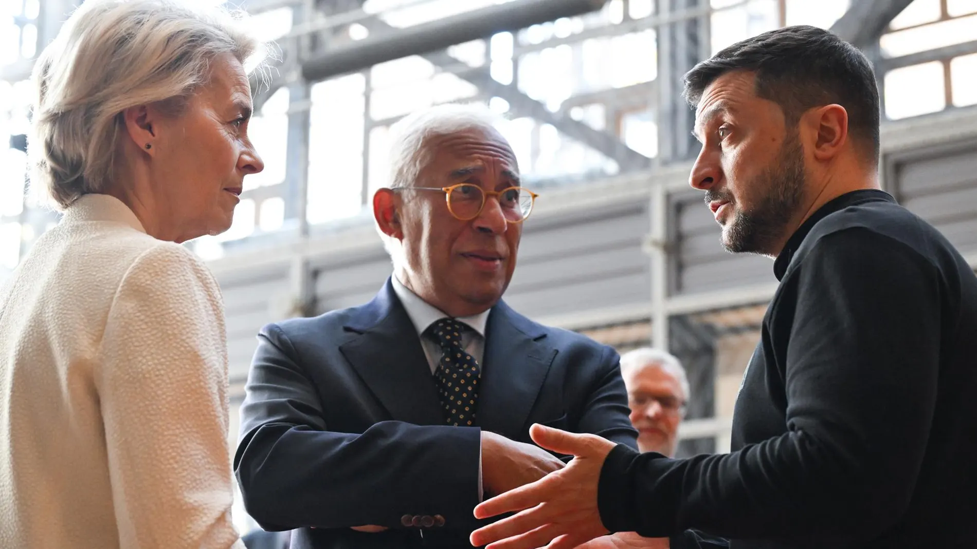 Ucrania.- La UE confirma que EEUU no le comunicó su plan para Ucrania y trabajará con Zelenski para una paz "justa"