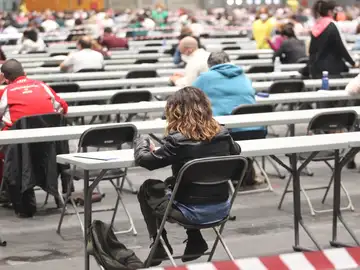 MADRID.-Más de 30.700 personas se examinan este fin de semana para cubrir 340 plazas del Ayuntamiento MADRID.-Más de 30.700 personas se examinan este fin de semana para cubrir 340 plazas del Ayuntamiento
