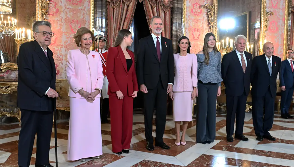 Recepción en el Palacio Real tras la imposición del Toisón de Oro a la Reina Sofía