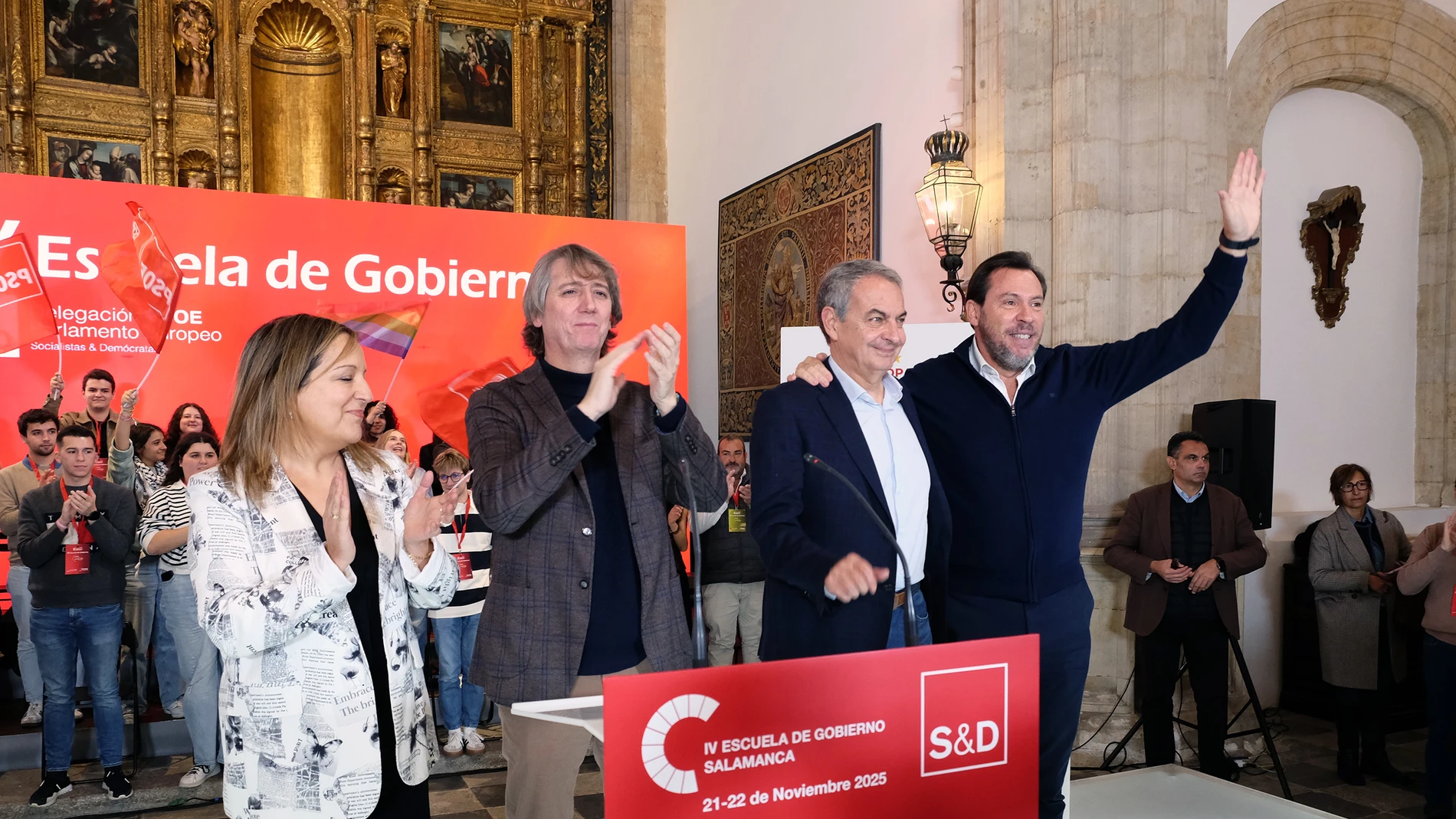 El PSOE celebra una mesa debate bajo el titulo 'Europa y Castilla y León tiene futuro con perspectiva feminista' Acuden al actoel ministro de transporte Óscar Puente, el expresidente José Luis Rodríguez Zapatero y el secretario general del PSOE Carlos Martínez entre otros