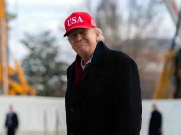 Trump President Donald Trump arrives at the White House, Saturday, Nov. 22, 2025, in Washington. (AP Photo/Jose Luis Magana)