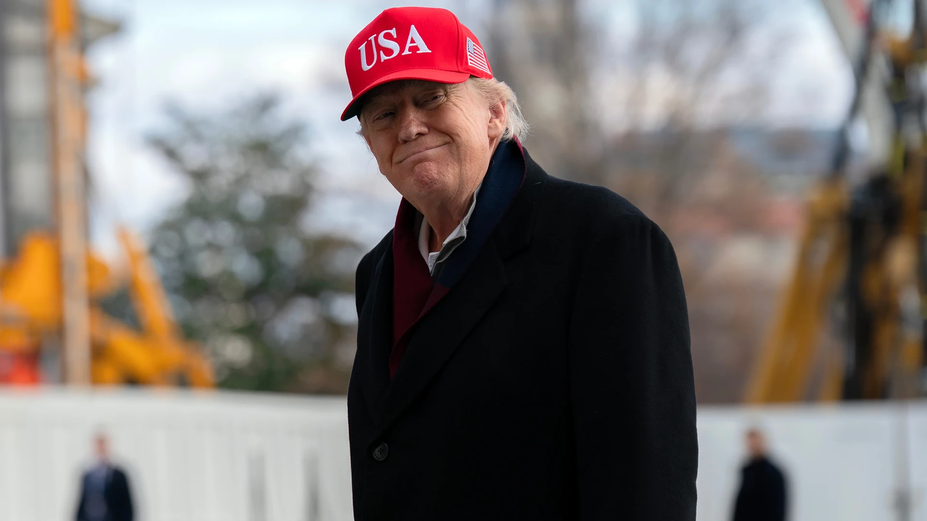 President Donald Trump arrives at the White House, Saturday, Nov. 22, 2025, in Washington. (AP Photo/Jose Luis Magana)