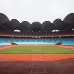 El estadio de fútbol más grande del mundo puede acoger a 150.000 personas en sus gradas y acoge múltiples eventos