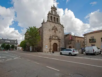Iglesia de la localidad zamorana de Alcañices Iglesia de la localidad zamorana de Alcañices