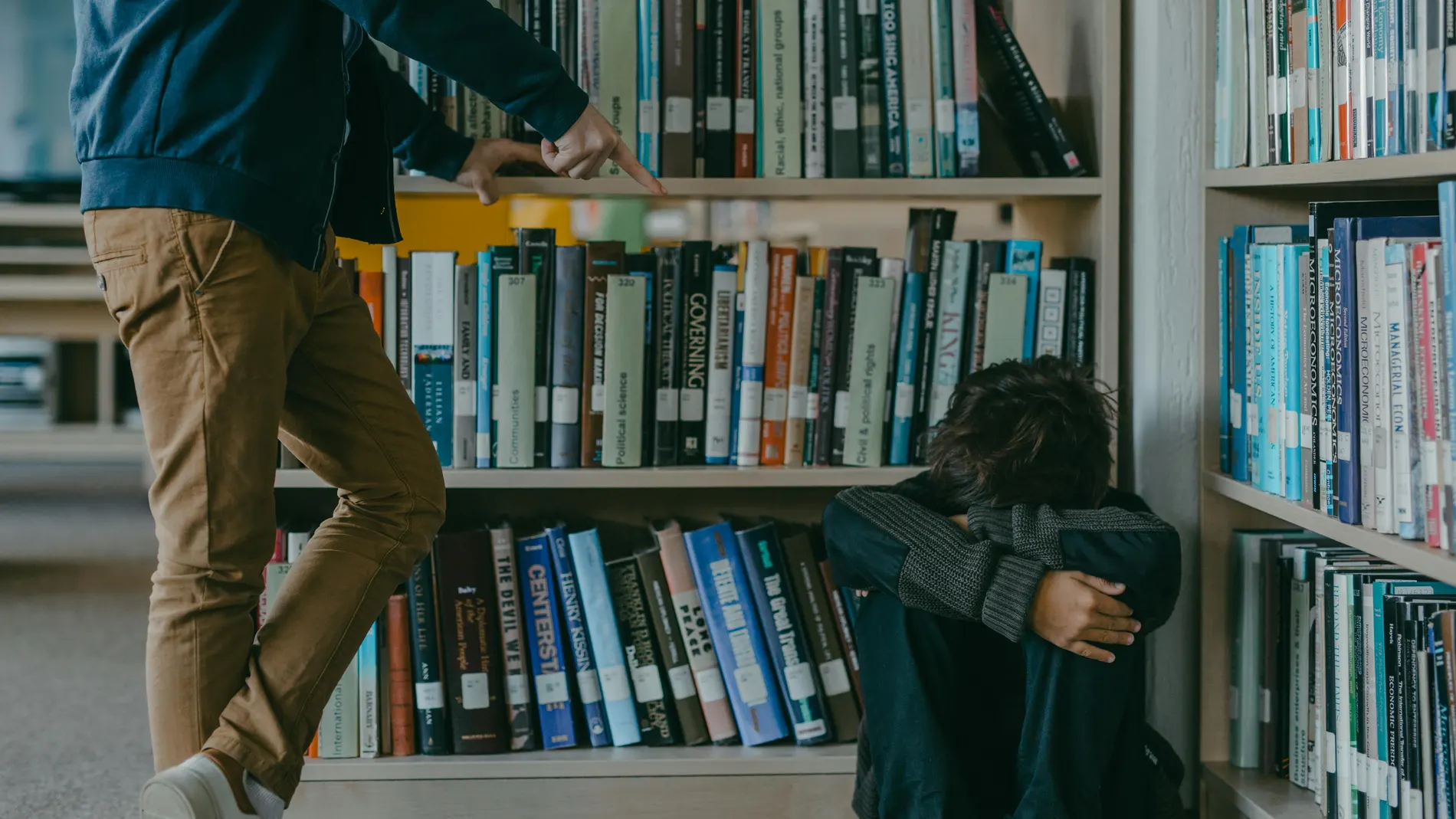 Niño sufriendo acoso