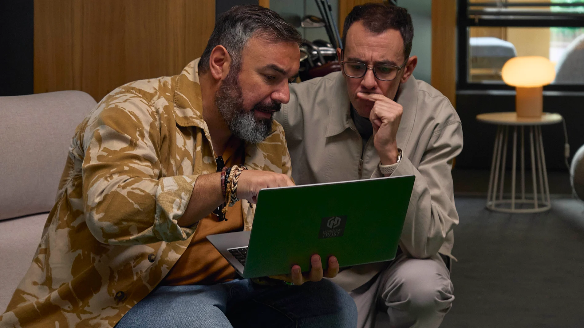 Rober Bodegas y Alberto Casado son Pantomima Full