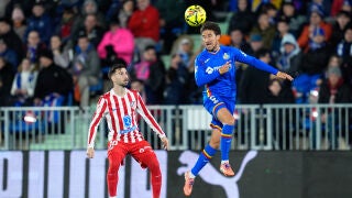 Luis Milla of Getafe CF in action during the Spanish League, LaLiga EA Sports, football match played between Getafe CF and Atletico de Madrid at Coliseum de Getafe stadium on November 23, 2025, in Getafe, Spain. AFP7 23/11/2025 ONLY FOR USE IN SPAIN