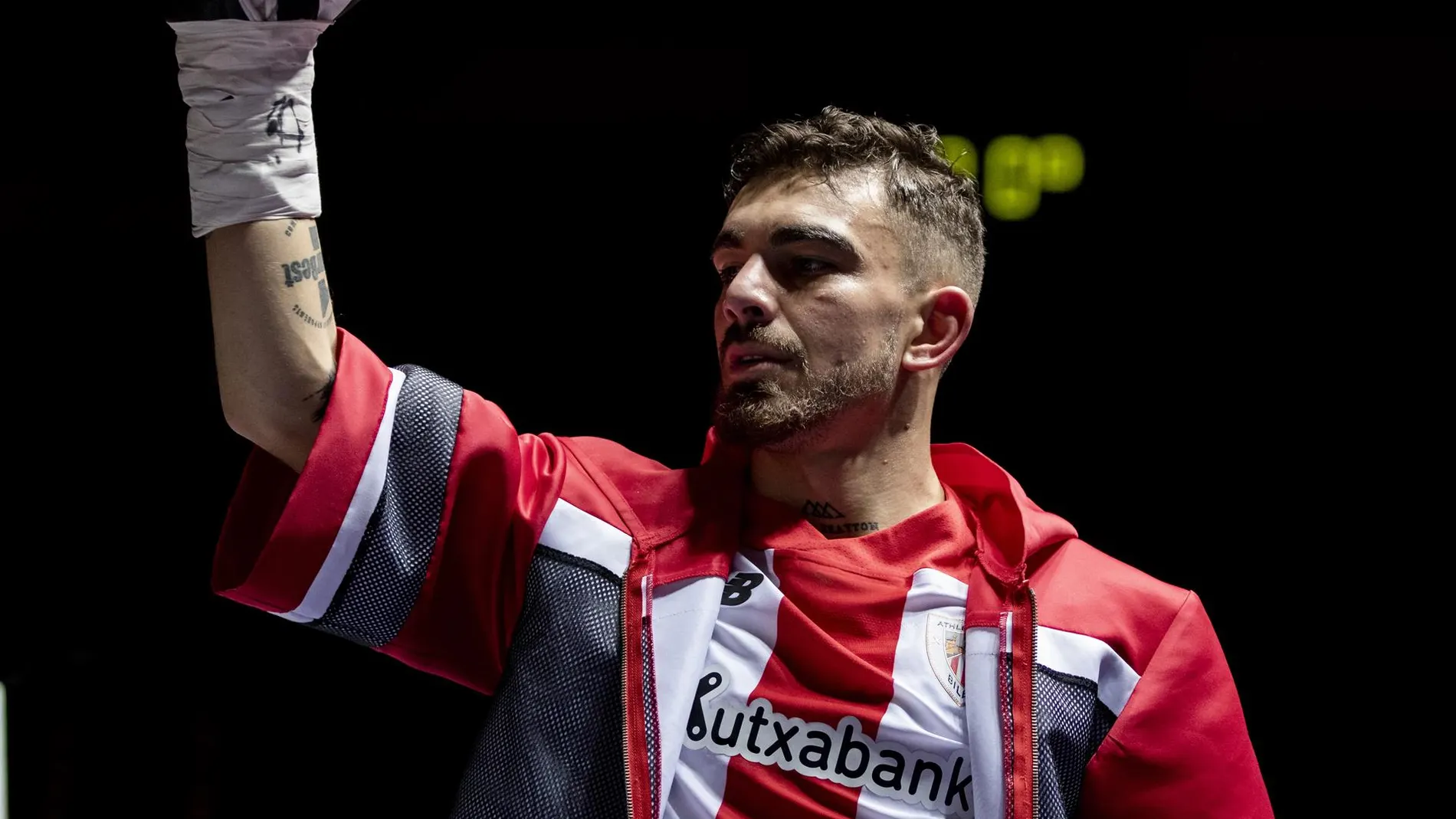 Jon Fernández, campeón de Europa de peso superligero en Bilbao