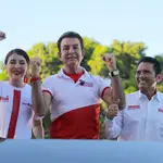 Salvador Nasralla lidera caravana de cierre en Tegucigalpa