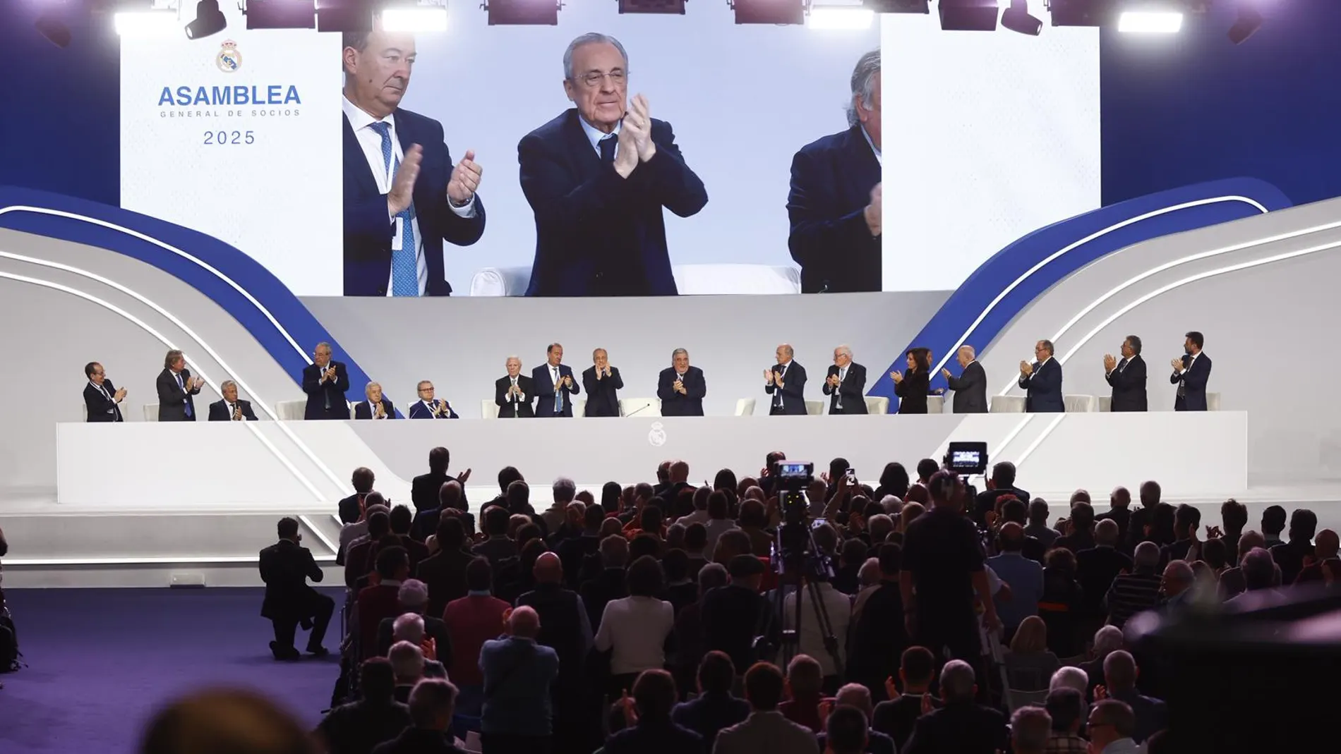 Florentino Pérez, en la Asamblea de socios del Real Madrid