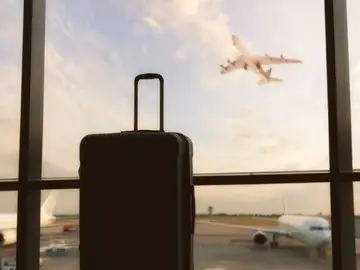 Las 3 maletas que todo el mundo está comprando antes del próximo puente: resistentes, ligeras y con precios que parecen un error Las 3 maletas que todo el mundo está comprando