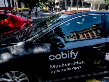 Cabify despliega 800 nuevas licencias VTC en Madrid Cabify despliega 800 nuevas licencias VTC en Madrid
