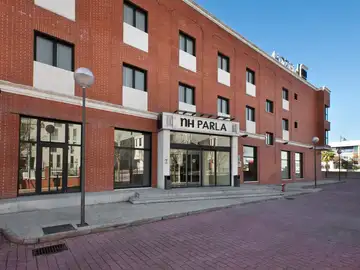 MADRID.-Parla.- Inquietud en El Leguario tras anunciar los okupas desalojados del hotel NH que volverán a intentarlo MADRID.-Parla.- Inquietud en El Leguario tras anunciar los okupas desalojados del hotel NH que volverán a intentarlo