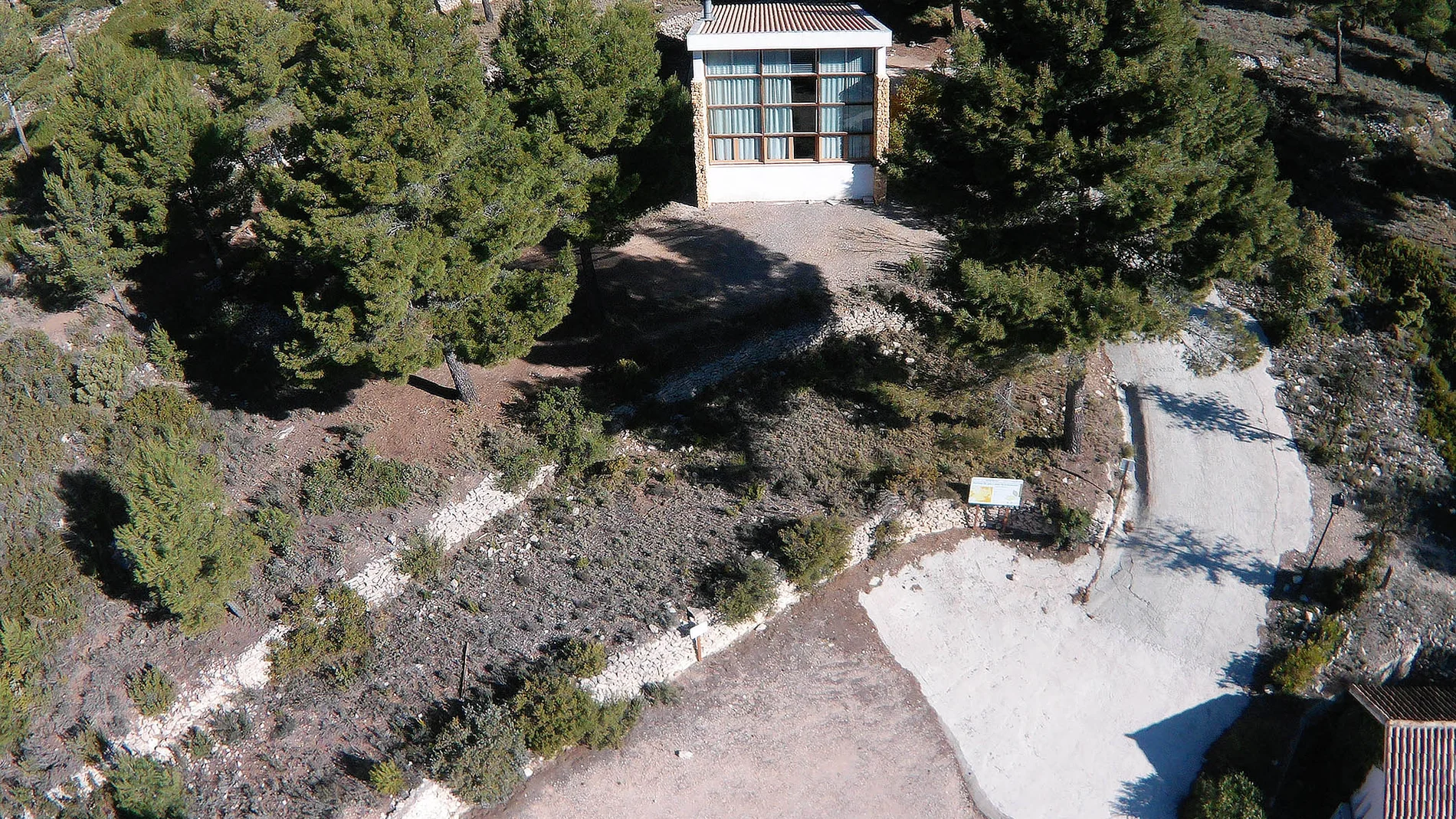 Imagen del antiguo hotel Xorret de Catí, en Castalla (Alicante), que ahora va a rehabilitar la Diputación